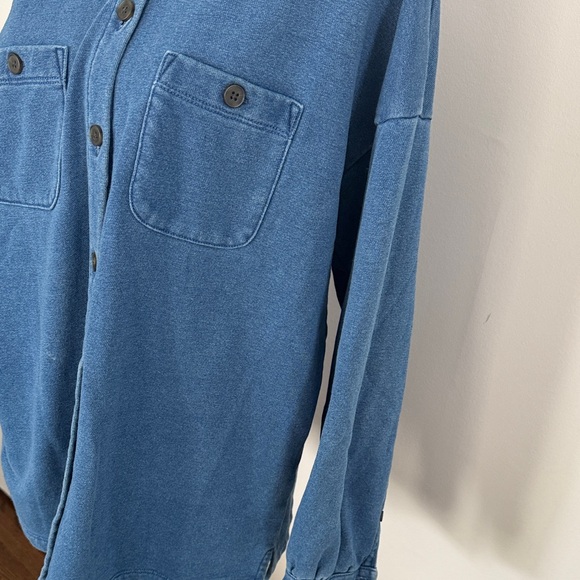 Madewell Blue Button-Up Denim Shirt size—L - Picture 2 of 14
